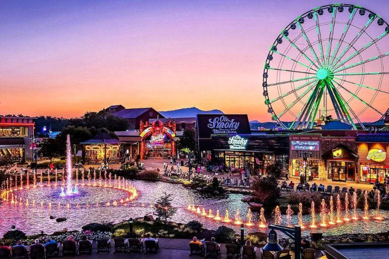 Family Fun: Pigeon Forge Top Attractions for All Ages